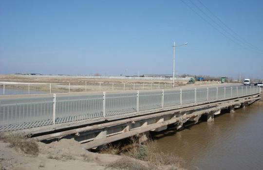 Обследование технического состояния моста через Каракумский канал в створе улицы Андалиба в Ашхабаде.